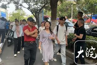 比卢普斯：我认为亨德森&夏普&A-西蒙斯都会成为顶尖球员